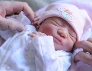 Ребенок после роддома – первые дни малыша